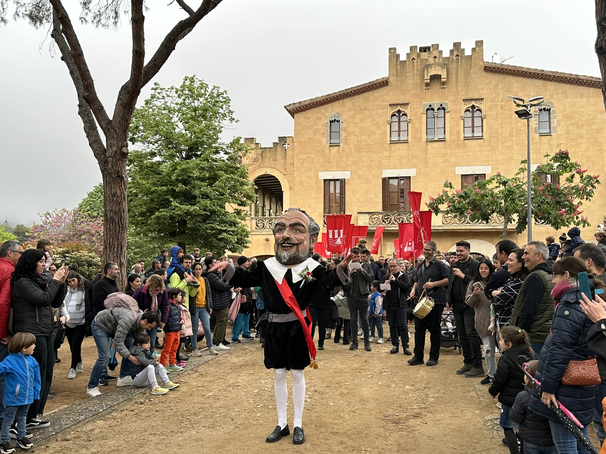 Festa i pluja per celebrar els Sants Màrtirs a Vilassar